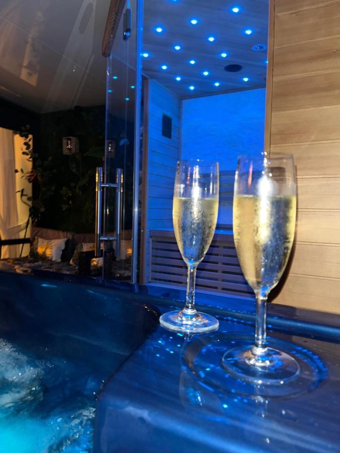 Bed and Breakfast Mon Petit Bali Maussane les Alpilles Exterior foto