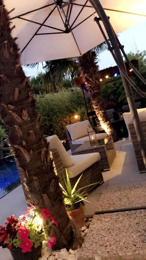 Bed and Breakfast Mon Petit Bali Maussane les Alpilles Exterior foto