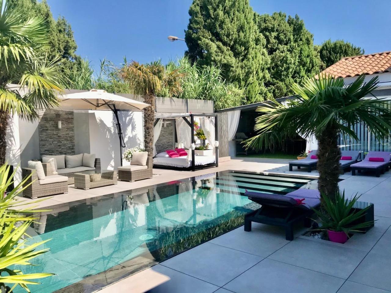 Bed and Breakfast Mon Petit Bali Maussane les Alpilles Exterior foto